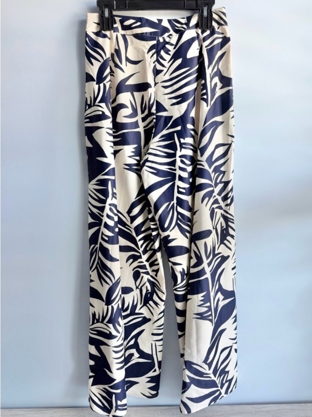 CUPSHE Women's Blue Tropical Floral Wide Leg Pants Size Medium - Picture 6 of 10